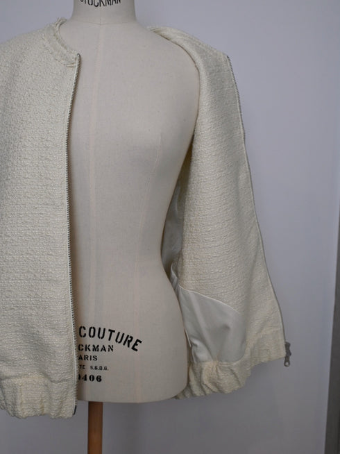 egg zip vest